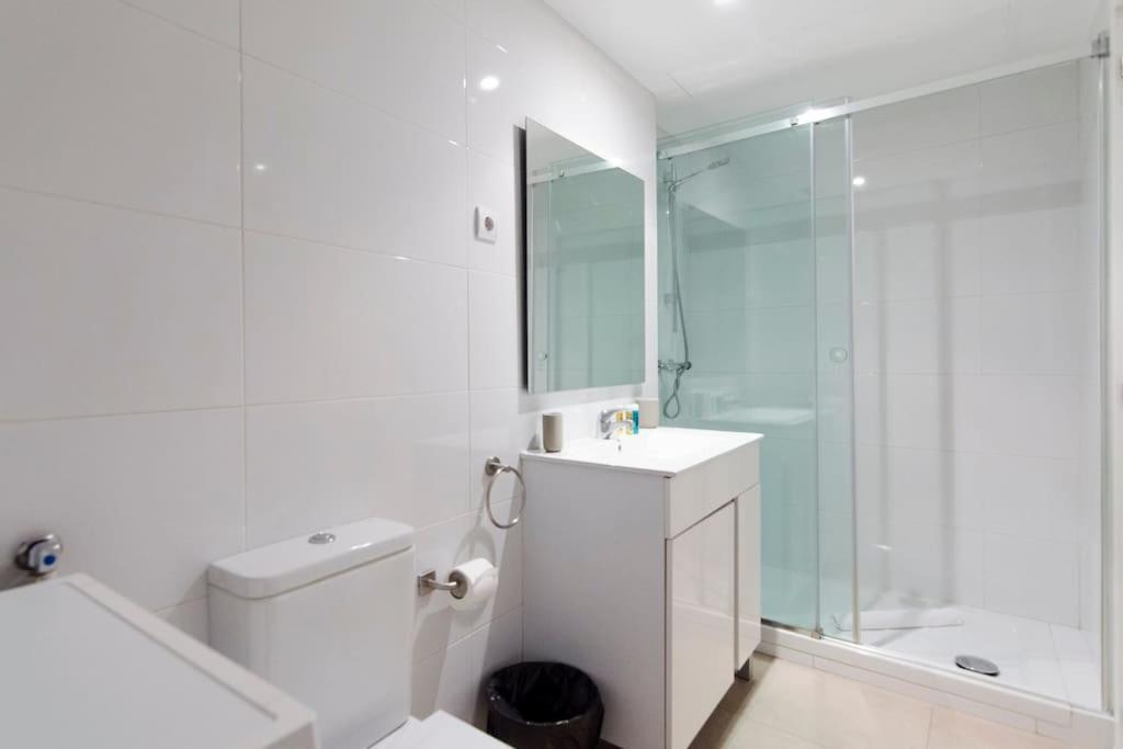 Ferienwohnung Beautiful Flat A Stone'S Throw From The Retiro-Vill Madrid Exterior foto